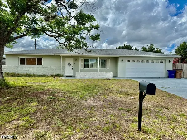 720 Shadyside Street, Lehigh Acres, FL 33936