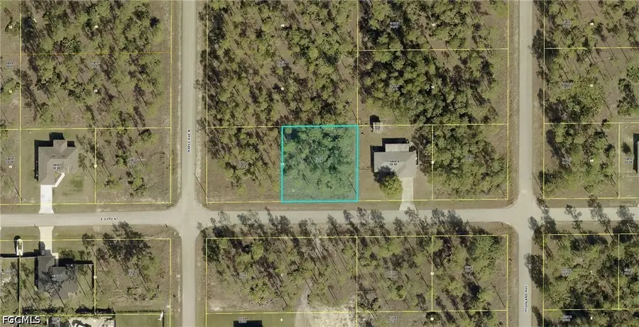 1003 E 13th Street, Lehigh Acres, FL 33972 - #2