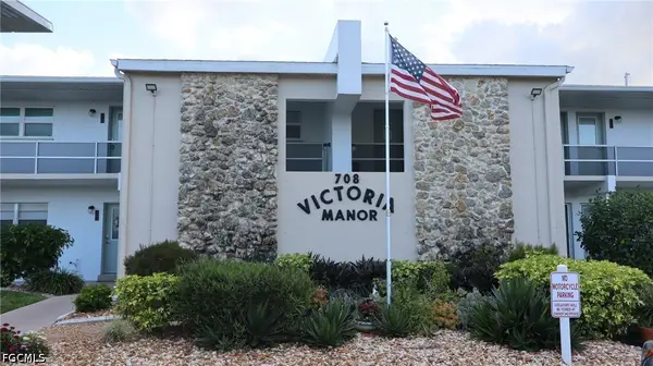 708 Victoria Drive #105, Cape Coral, FL 33904