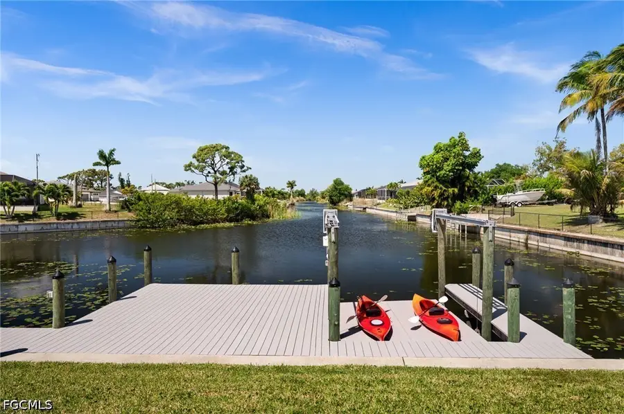 1808 SW 8th Place, Cape Coral, FL 33991 - #2