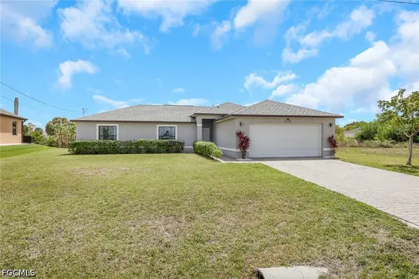 1726 NE 10th Lane, Cape Coral, FL 33909
