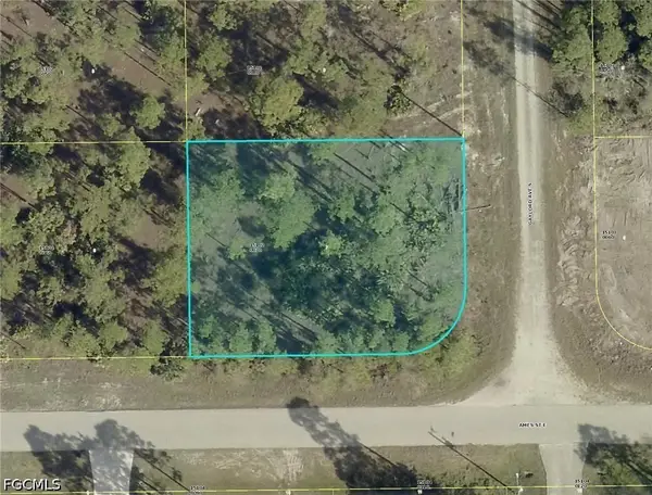 852 Gaylord Avenue S, Lehigh Acres, FL 33974