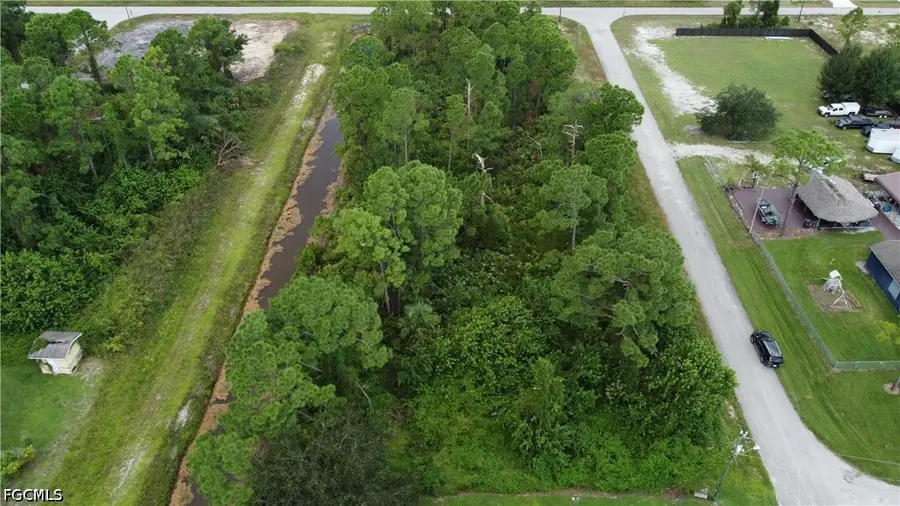 1110 Amherst Street E, Lehigh Acres, FL 33974 - #3