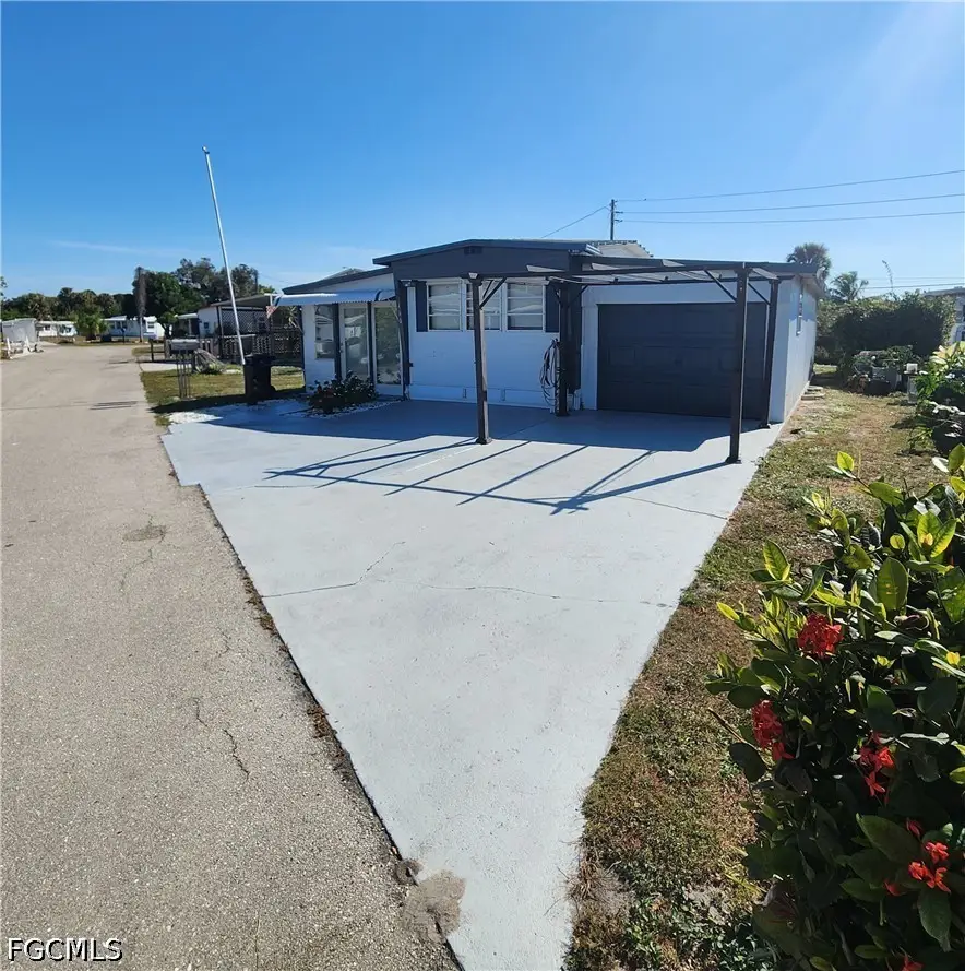 110 Gaslight Avenue, North Fort Myers, FL 33917 - #3