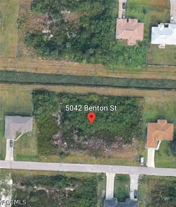 5042 Benton Street, Lehigh Acres, FL 33971