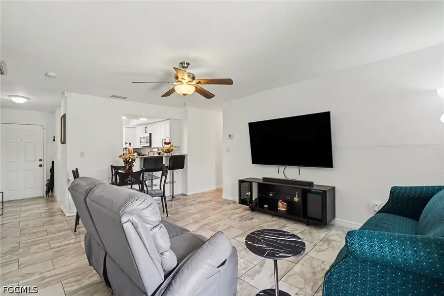 2208/2210 Iris Way, Fort Myers, FL 33905 - #3