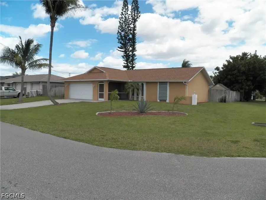 1119 SE 13th Avenue, Cape Coral, FL 33990 - #2