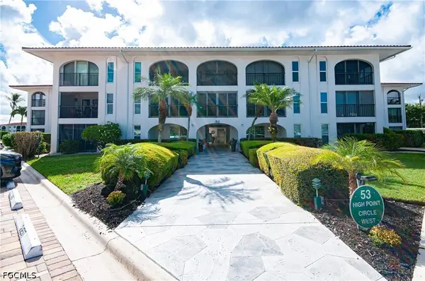 53 High Point Circle W #204, Naples, FL 34103