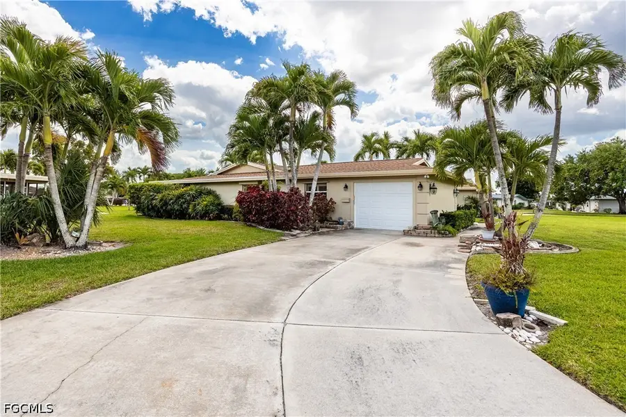 1460 Tredegar Drive, Fort Myers, FL 33919 - #3