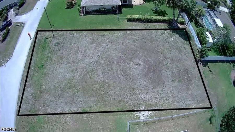 5234 Santa Rosa Court, Cape Coral, FL 33904 - #2