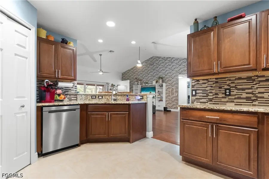 611 Cleveland Avenue, Lehigh Acres, FL 33972 - #2