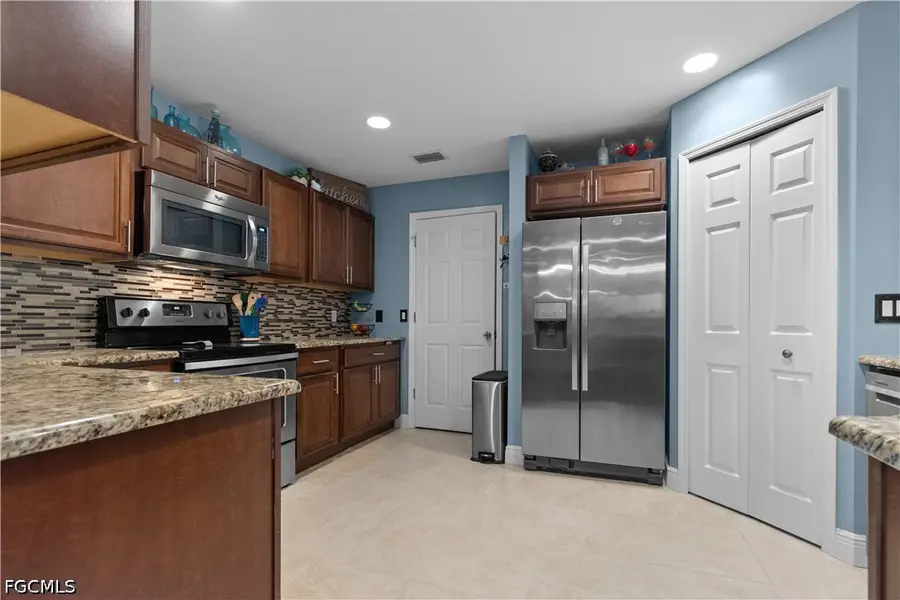 611 Cleveland Avenue, Lehigh Acres, FL 33972 - #3