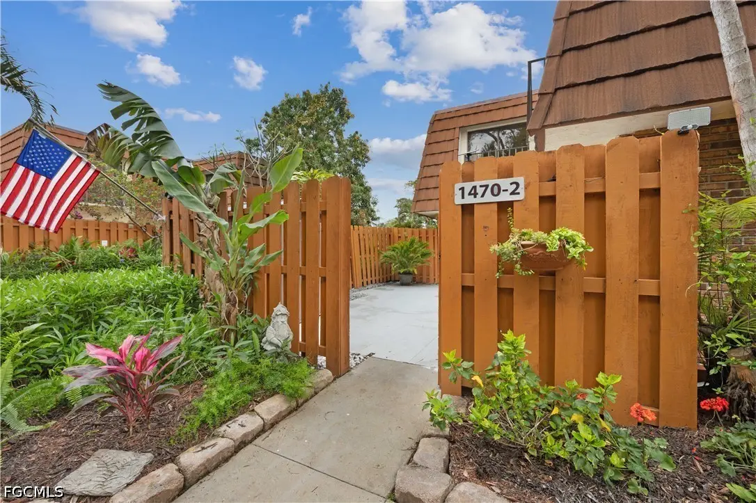 1470 Park Shore Cir #2, Fort Myers, FL 33901 - #1