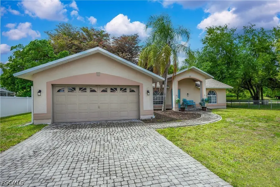 11640 Pine Hammock Circle, Fort Myers, FL 33919 - #2