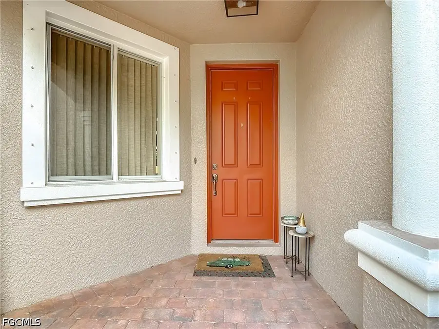 10043 Salina Street, Fort Myers, FL 33905 - #3