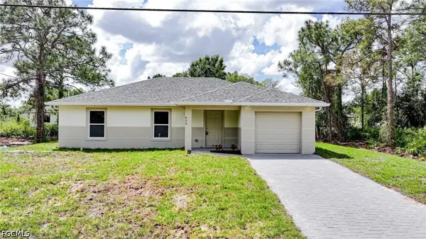 824 Carpenter Street E, Lehigh Acres, FL 33974