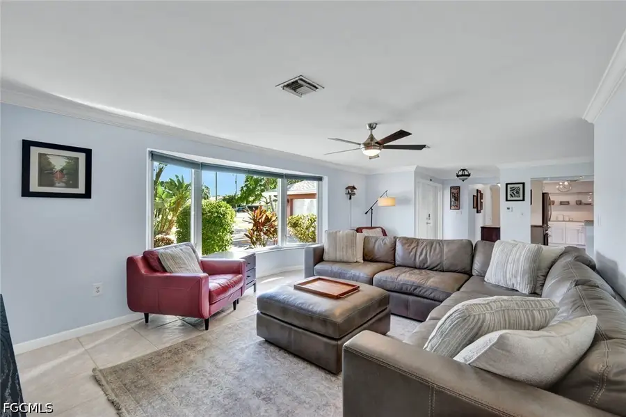 4232 SE 8th Place, Cape Coral, FL 33904 - #2