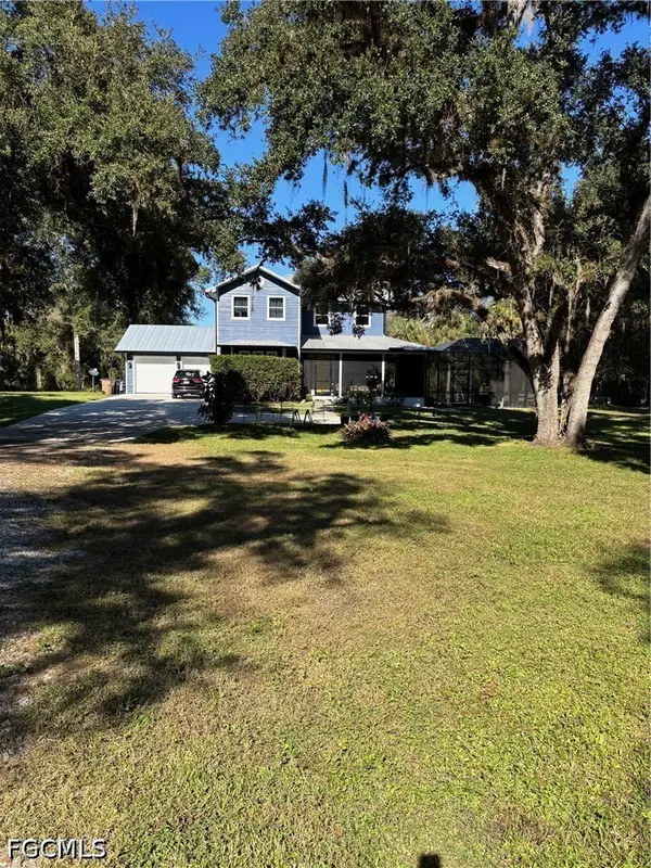 3081 Wakefield Lane, Alva, FL 33920