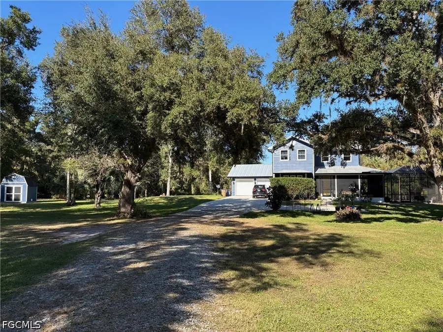 3081 Wakefield Lane, Alva, FL 33920 - #3