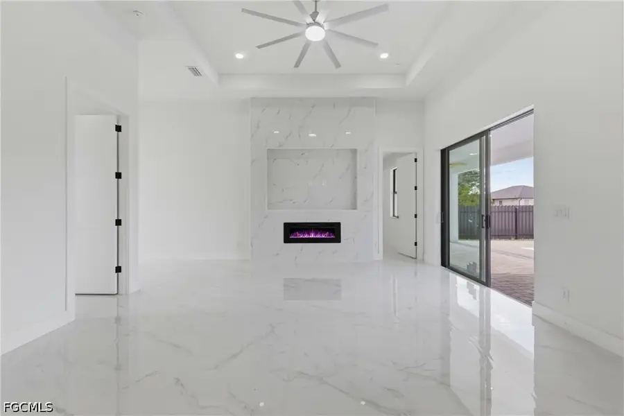 337 NE 13th Street, Cape Coral, FL 33909 - #3