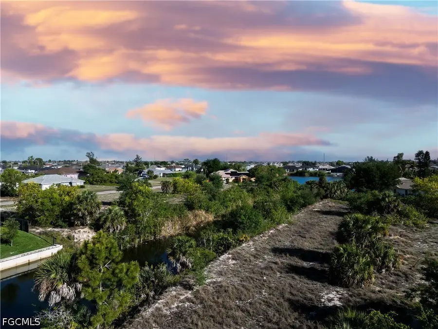 138 SW 9th Place, Cape Coral, FL 33991 - #2