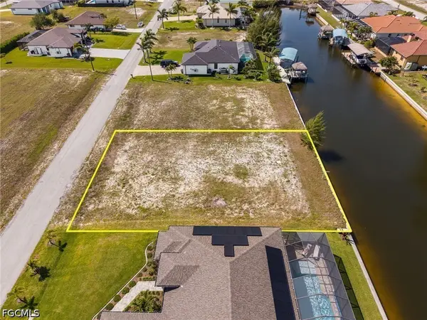 1628 NW 38th Place, Cape Coral, FL 33993