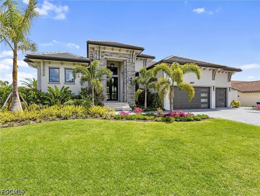 6802 Griffin Boulevard, Fort Myers, FL 33908 - #3