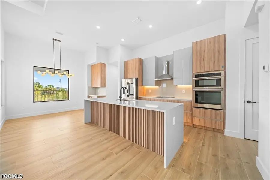 813 NW 8th Terrace, Cape Coral, FL 33993 - #3