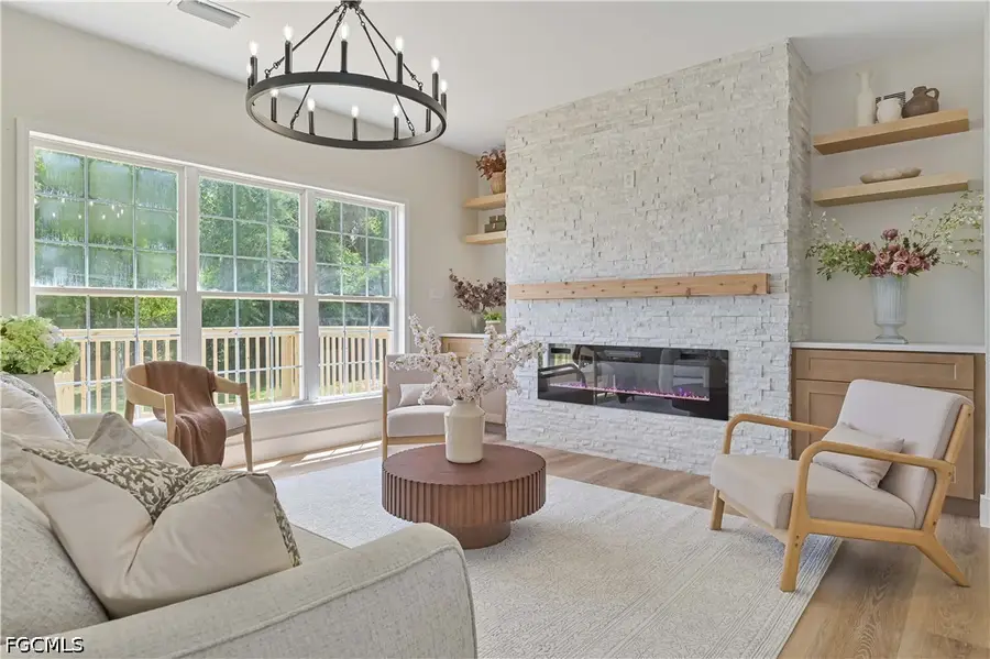 668 Kingsbury Street E, Lehigh Acres, FL 33974 - #3