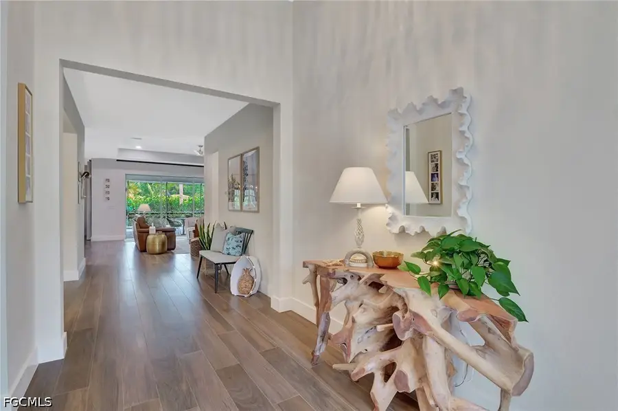 8517 S Lake Circle, Fort Myers, FL 33908 - #2