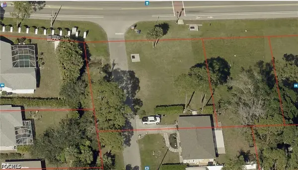 10010 W Terry Street, Bonita Springs, FL 34135