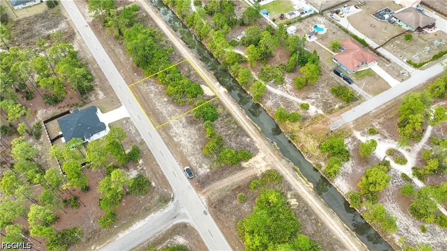 1113 E 12th Street, Lehigh Acres, FL 33972 - #2