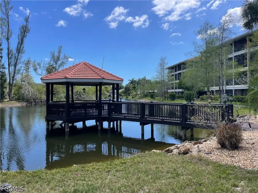 10031 Lake Cove Drive #302, Fort Myers, FL 33908 - #3