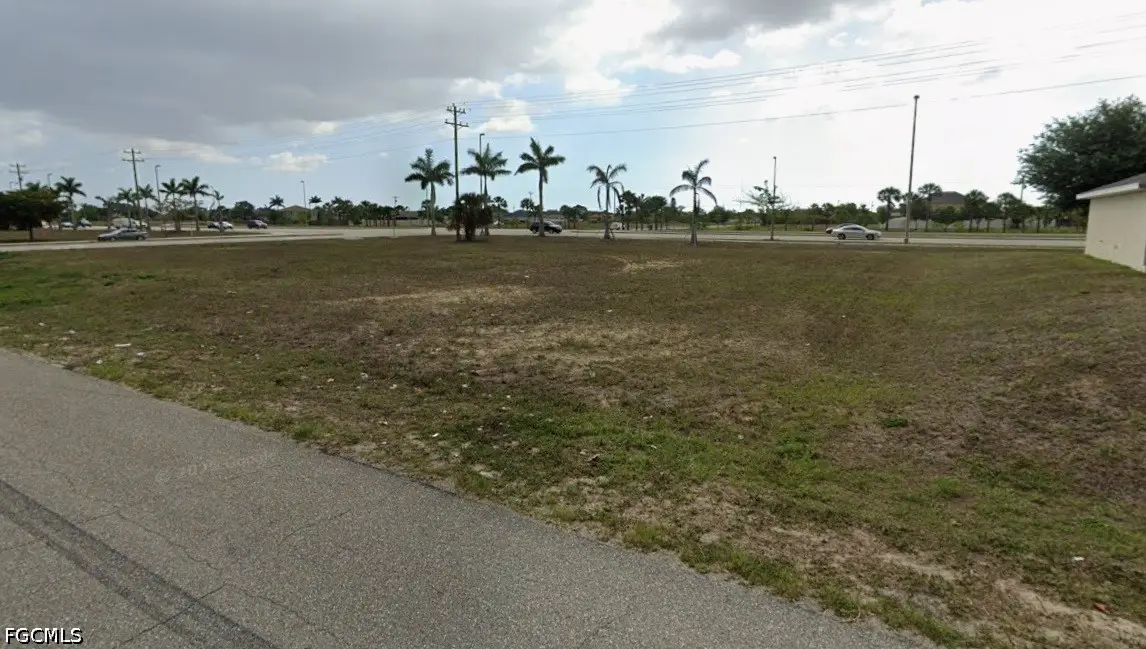 2008 NE 16th Place, Cape Coral, FL 33909 - #1