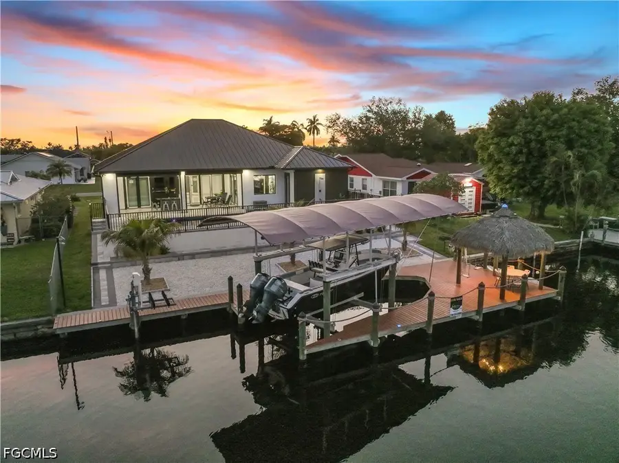 4211 SE 1st Avenue, Cape Coral, FL 33904 - #2