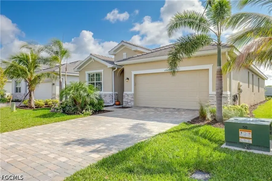 4392 Lemongrass Drive, Fort Myers, FL 33916 - #2
