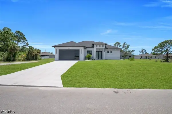 3901 3rd Street Sw, Lehigh Acres, FL 33976