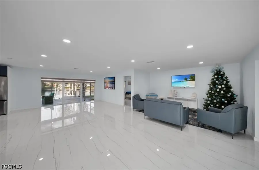 1609 SE 41st Street, Cape Coral, FL 33904 - #2