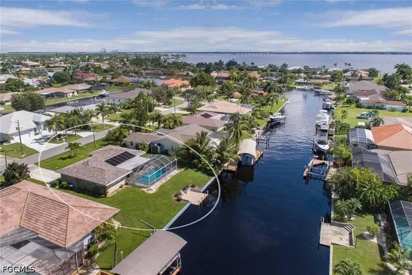 2022 SE 29th Lane, Cape Coral, FL 33904