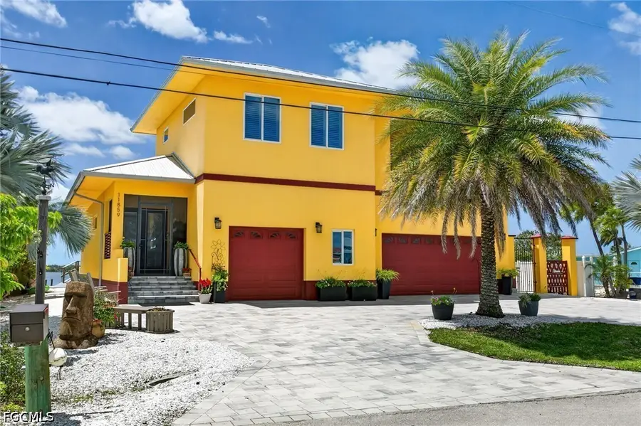 11859 Island Avenue, Matlacha, FL 33993 - #2