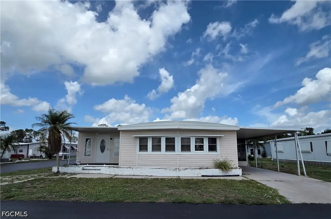 694 Dream Lane, North Fort Myers, FL 33917 - #1