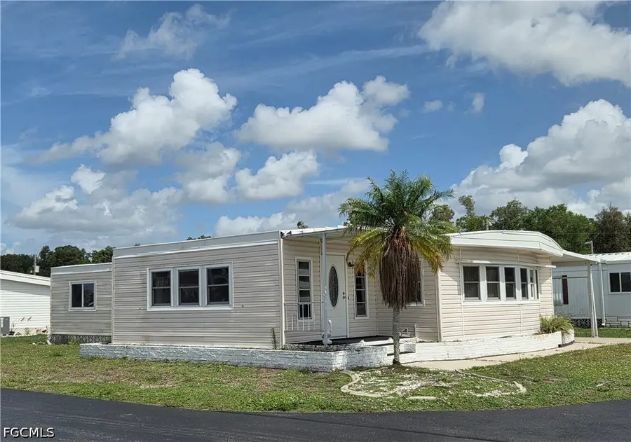 694 Dream Lane, North Fort Myers, FL 33917 - #3