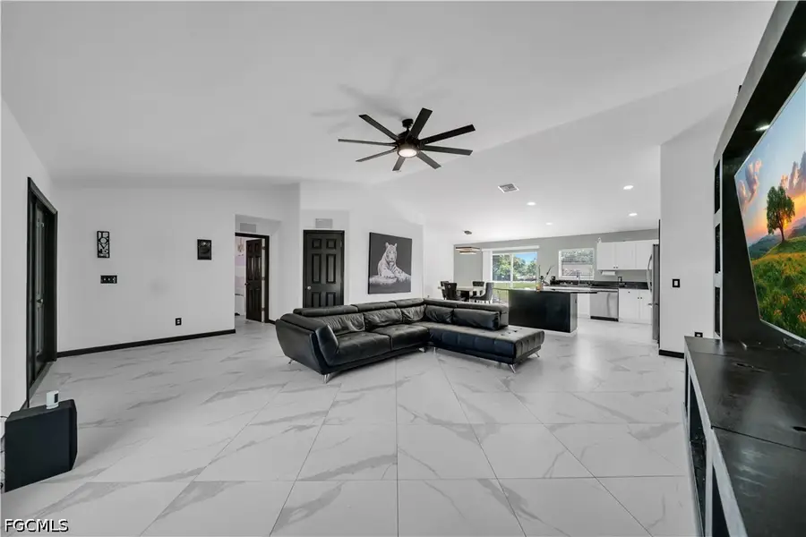 834 Sea Urchin Circle, Fort Myers, FL 33913 - #3