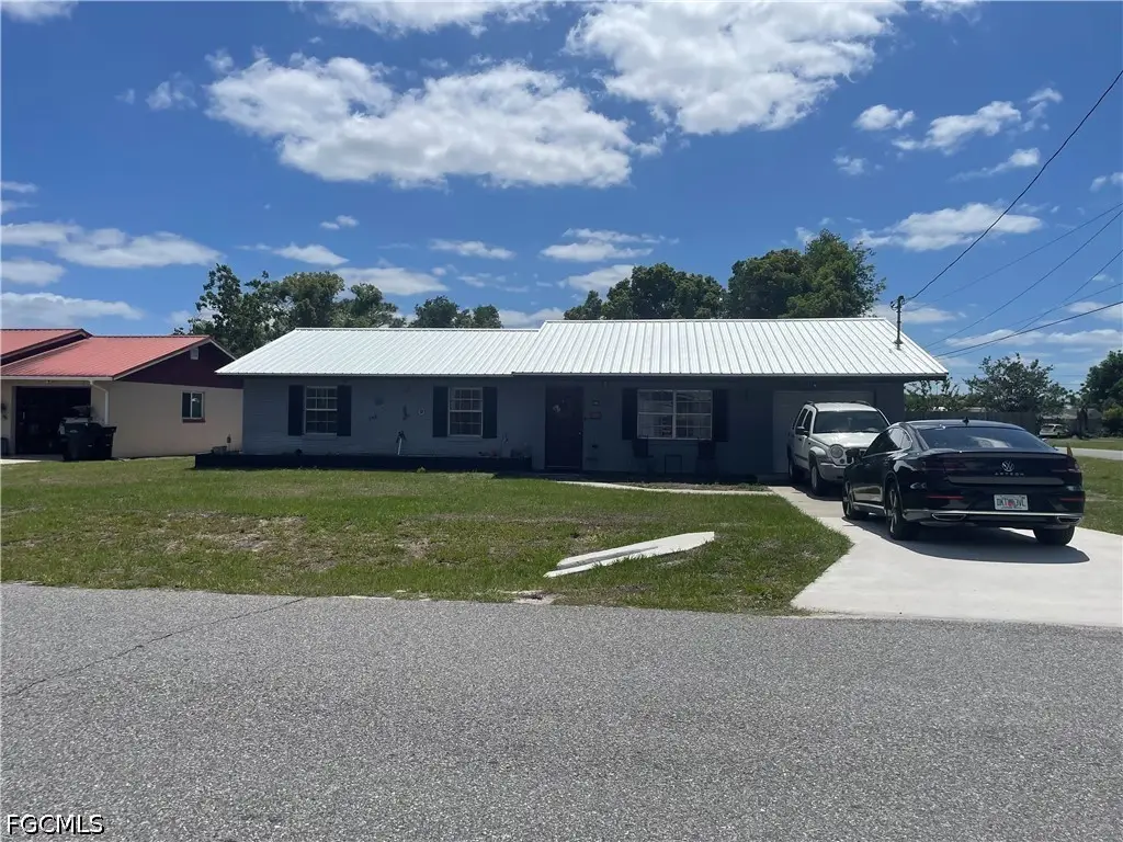 163 Jackson Street, Lake Wales, FL 33859 - #1
