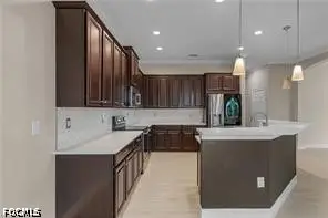 17037 Wrigley Circle, Fort Myers, FL 33908