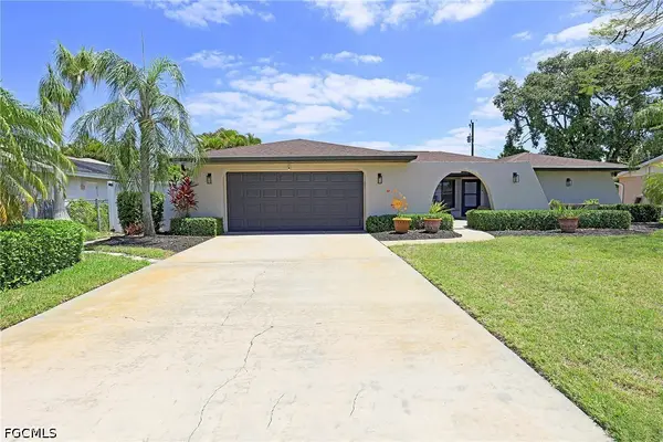 3739 SE 3rd Place, Cape Coral, FL 33904