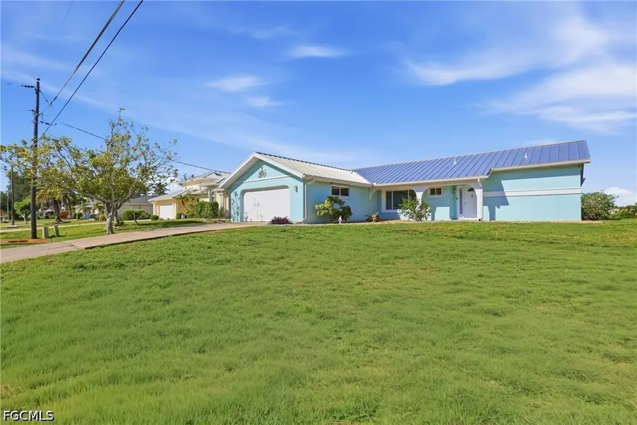 414 Spring Lake Boulevard Nw, Port Charlotte, FL 33952 - #2