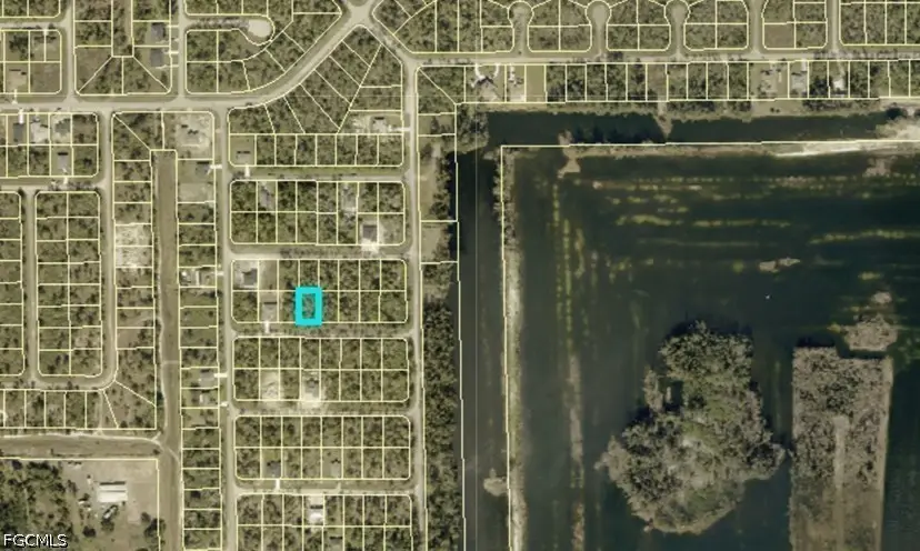 308 Rosanna Avenue, Lehigh Acres, FL 33972 - #3