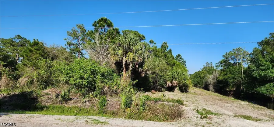 815 N Palm Street, Clewiston, FL 33440 - #3