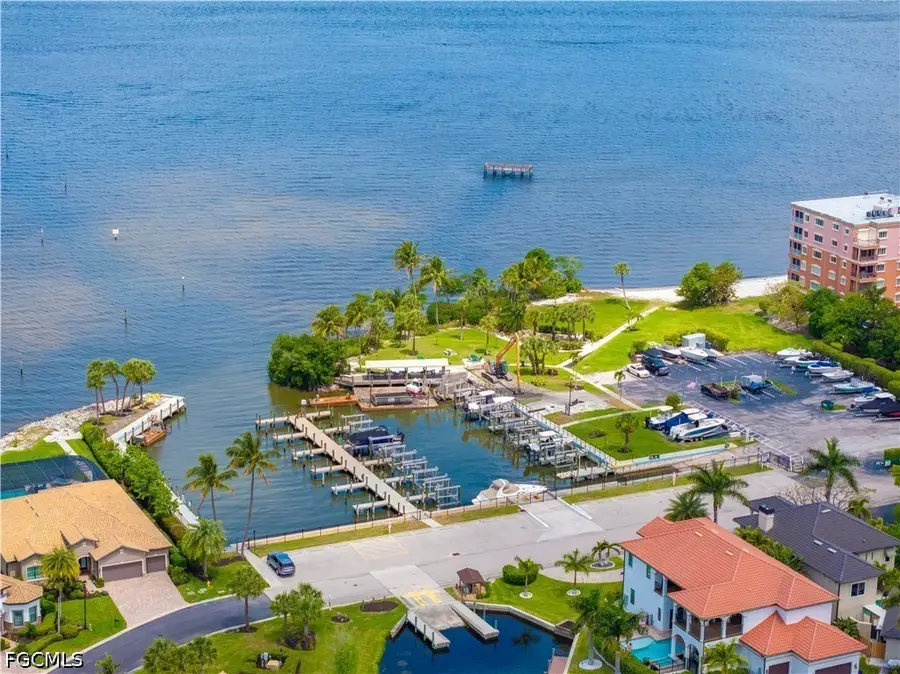 5472 Peppertree Drive, Fort Myers, FL 33908 - #3